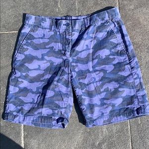 Gap blue Camo shorts